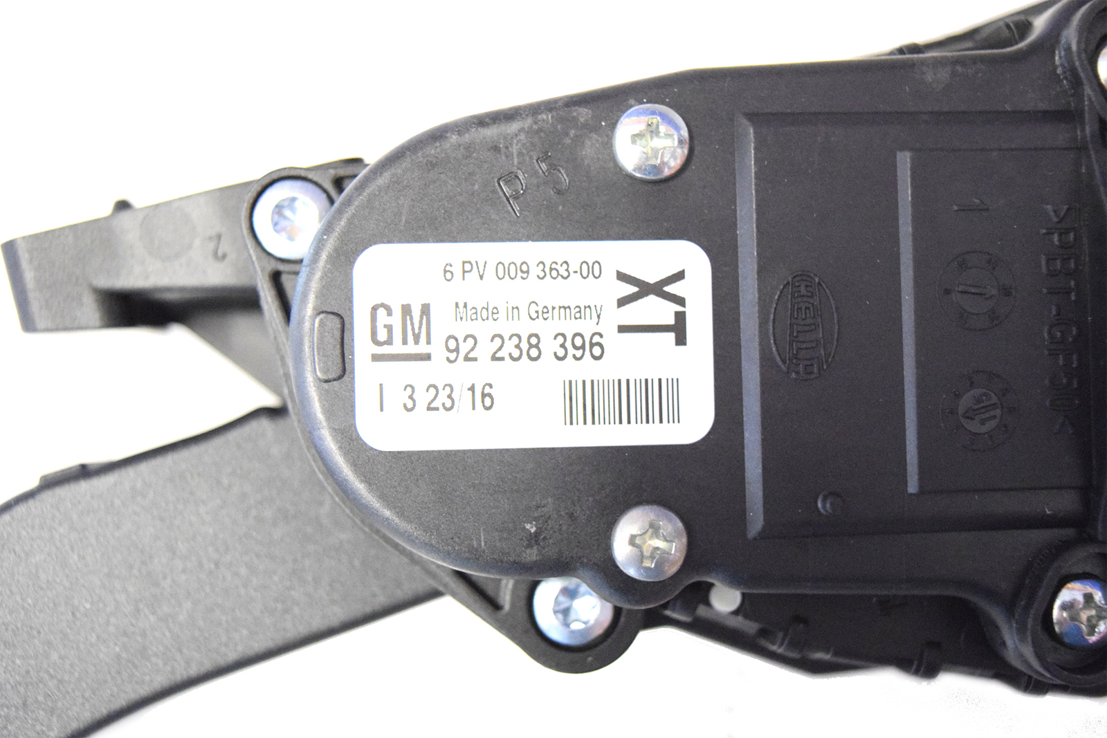 Holden VE Commodore Accelerator Pedal Sensor 3.6ltr LEO V6 24v DOHC VVT