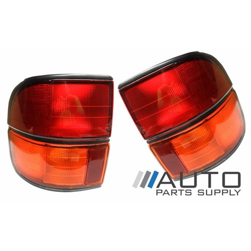 Pair of Tail Lights For Toyota Townace or Spacia 1992-1996