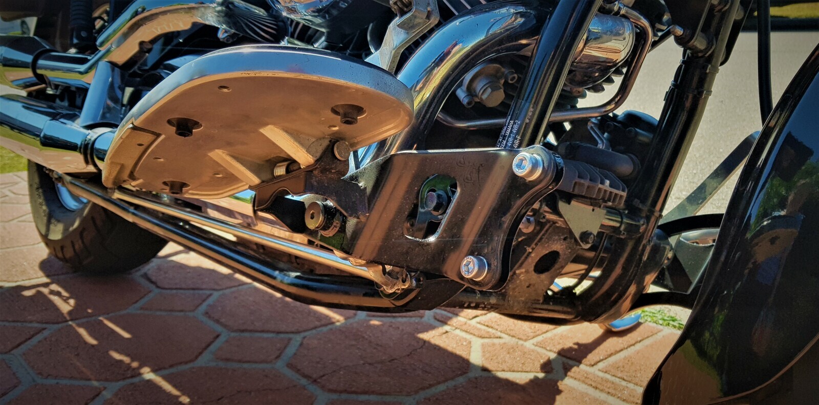 yamaha v star 650 forward controls