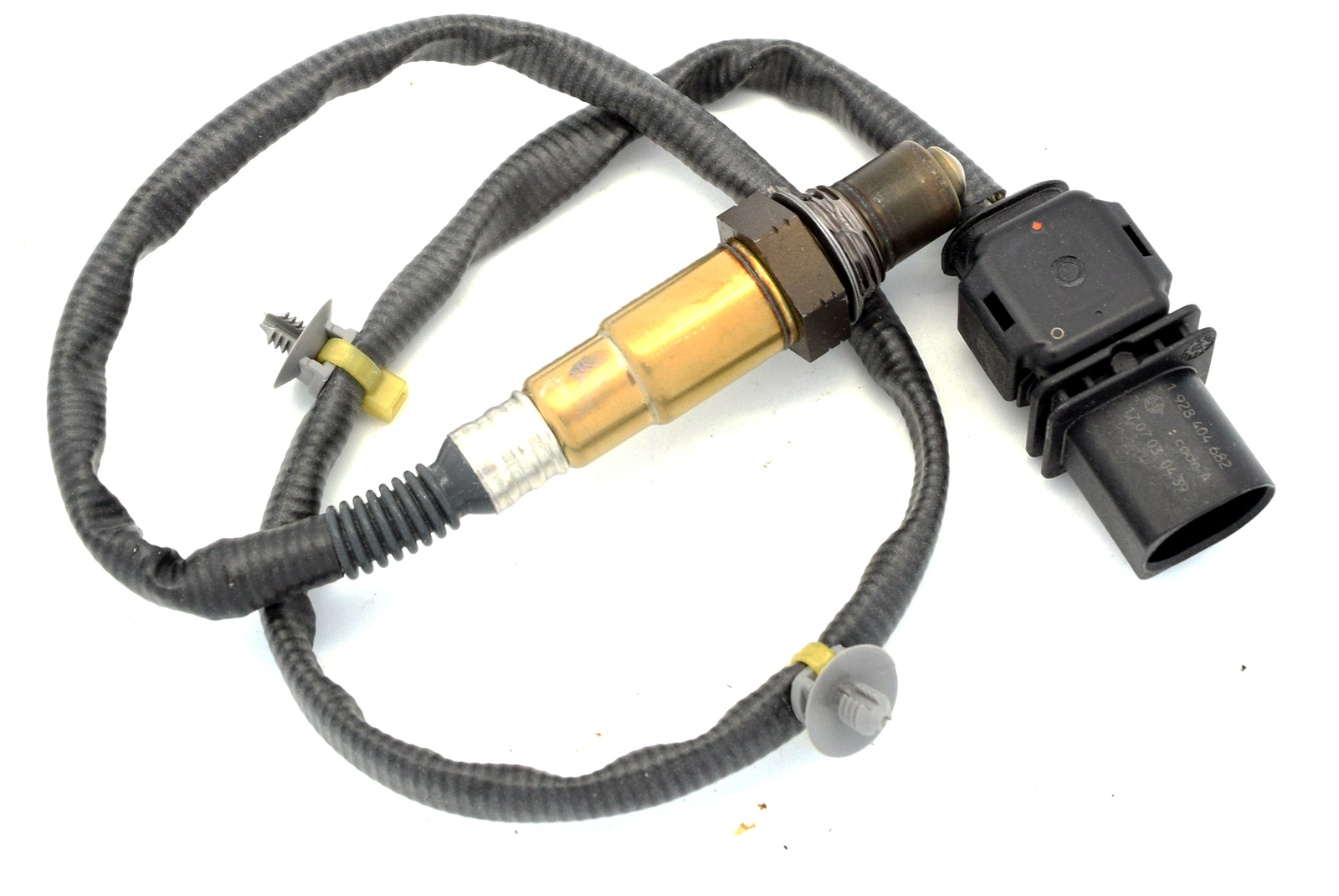 Pre-Cat Oxygen Sensors O2 For Mercedes Benz S500 W221 2005 on Front Pre-Cat Oxygen Sensors O2 For Mercedes Benz S500 W221 2005 on Front