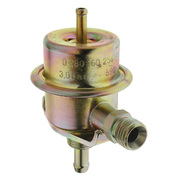 Saab 9000 Fuel Pressure Regulator 2ltr B202L 16v DOHC 1986-1991