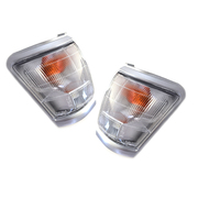 Pair of Corner Lights Grey Surround For 1997-2001 Toyota Hilux