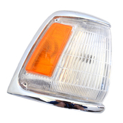 RH Indicator Corner Light (Chrome Surround) For Toyota Hilux 2wd 1988-1991