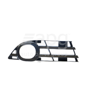Genuine RH Side Fog Light Surround suit Toyota ACR50R Tarago 2006-2008