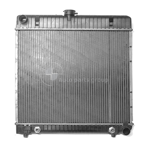 Automatic Radiator suit Mercedes Benz 300D W123 1976-1985 Models