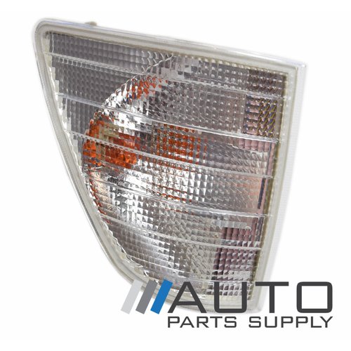 Mercedes Benz Sprinter Van RH Indicator Corner Light suit 1998-2000 Models *New*