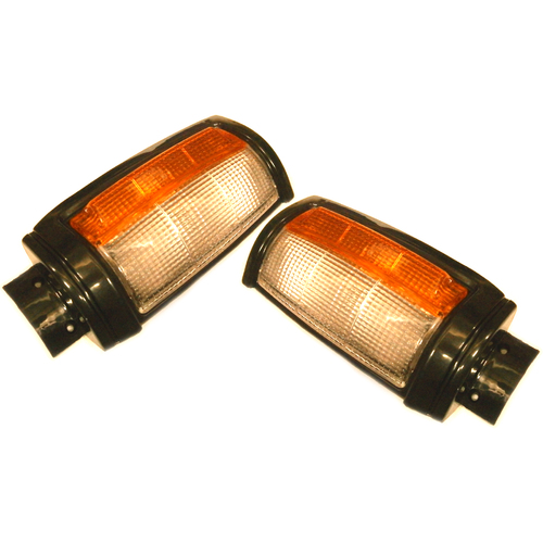 Mitsubishi Triton LH + RH Indicators Corner Lights ME MF MH MJ 1986-1996 *New Pair*