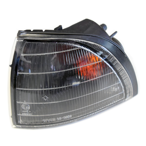 Mitsubishi TE TF TH TJ Magna LH Indicator Corner Light 1996-2003