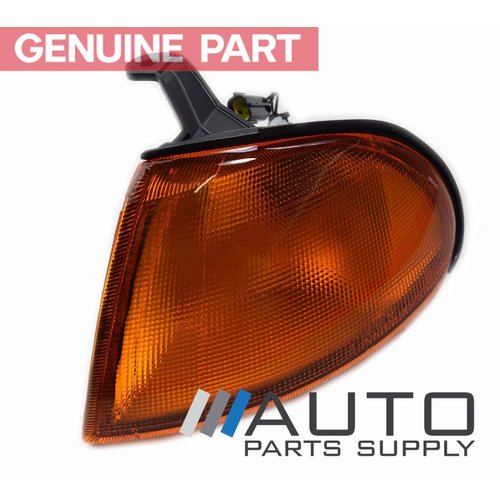 Ford WB Festiva LH Indicator Corner Light Amber 1994-1996 *New Genuine*