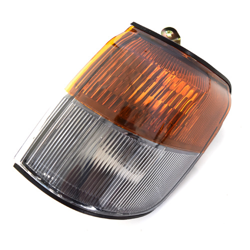 LH Passenger Side Indicator Corner Light suit Mitsubishi NH NJ NK Pajero 1991-1997