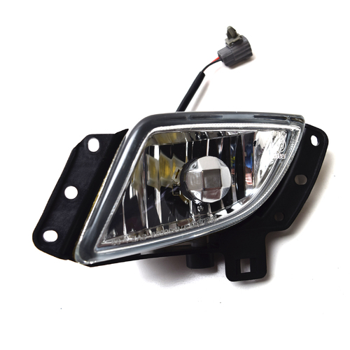 Mazda GF GW 626 LH Fog Bar Driving Light suit 1999-2002 Models