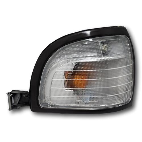 RH Drivers Side Indicator Corner Light suit Toyota Townace YR39R 1994-1996