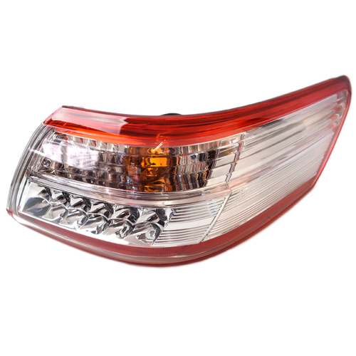 RH Drivers Side Tail Light For Toyota AHV40R Camry Hybrid 2010-2011