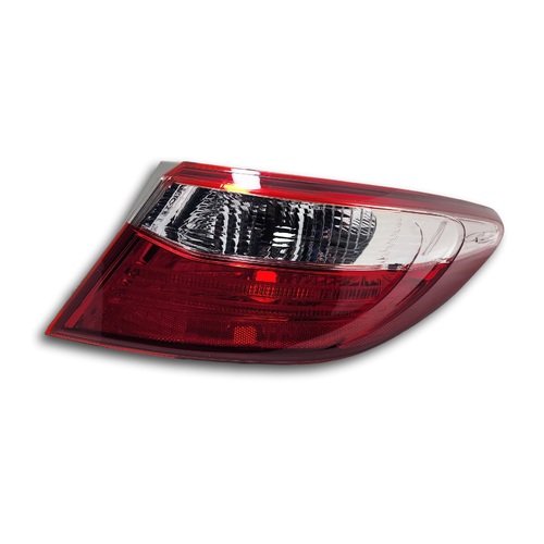 RH Drivers Side Tail Light suit Toyota ASV50R Camry Series 2 2015-2017