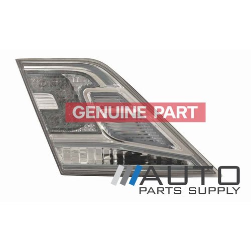 Genuine LH Boot Garnish Light For Toyota GSV40R Aurion Sportivo Touring 09-11