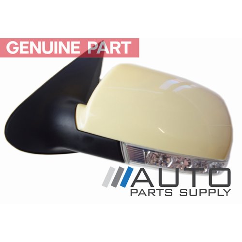 Hyundai Santa Fe LH Electric Door Mirror W/ Indicator Light 2005-2012